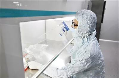 1540973227682774UCdc.jpg 2.jpg